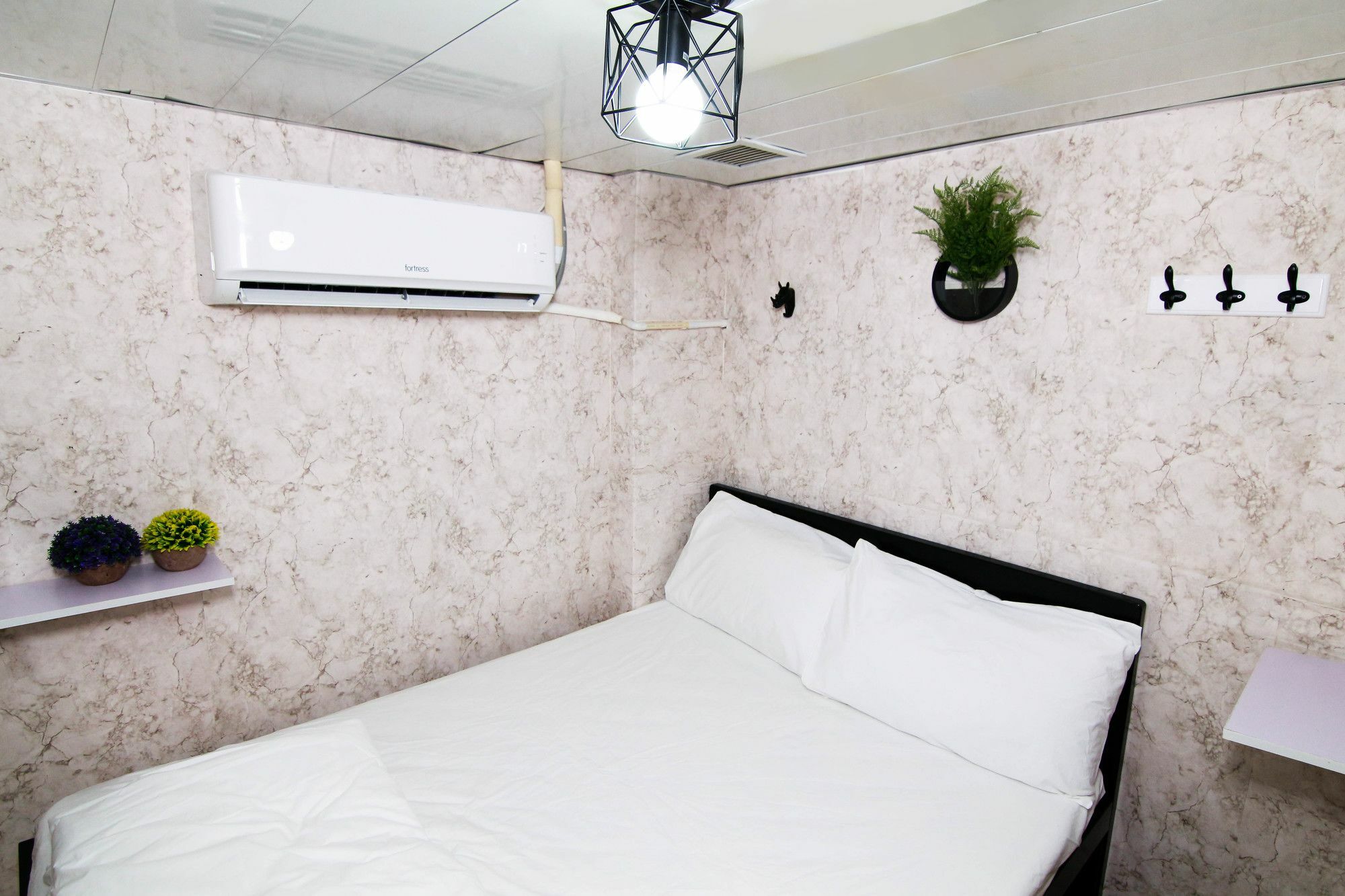 Cozy Inn Jordan Station Hong Kong Exterior foto